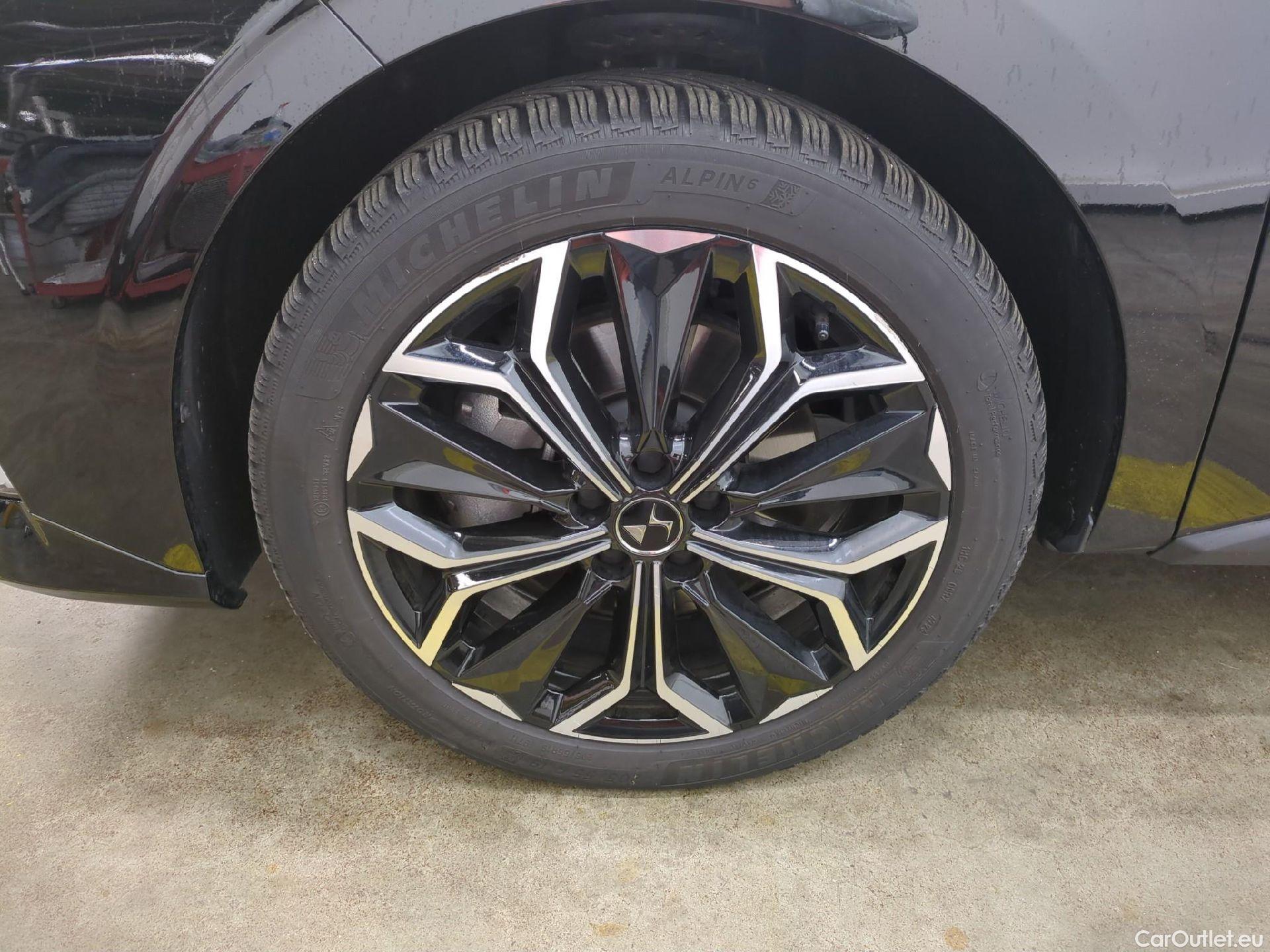  DS  DS4 DS DS 4 / 2021 / 5P / Berline E-TENSE 225 OPERA AUTO #4