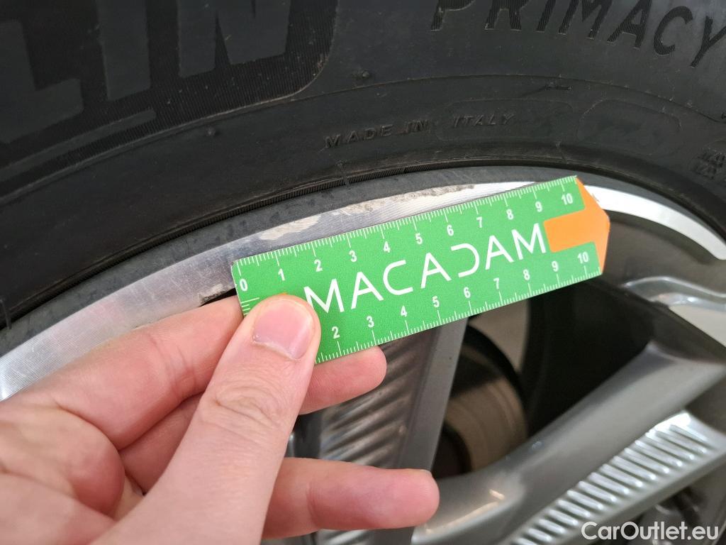  DS  DS7 DS DS 7 Crossback / 2017 / 5P / SUV E-TENSE 225 Business #30