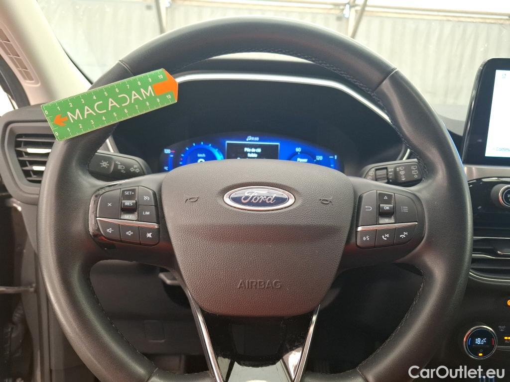  Ford  Kuga FORD  / 2019 / 5P / SUV 2.5 Dur 225 hybrid PHEV Pshift Titanium #7