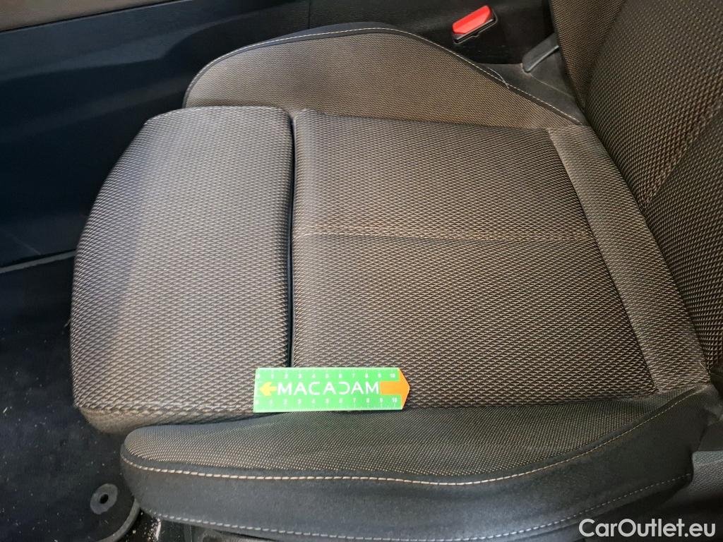  DS  DS7 DS DS 7 Crossback / 2017 / 5P / SUV E-TENSE 225 Business #39