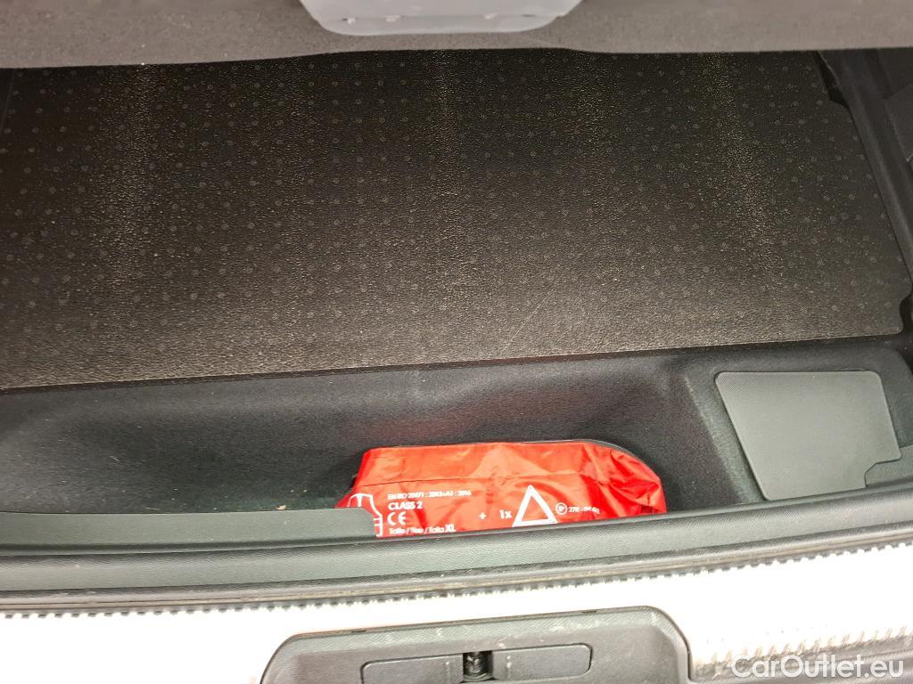  Citroen  DS 7 CROSSBACK DS DS 7 / 2022 / 5P / SUV E-TENSE 225 BASTILLE #12