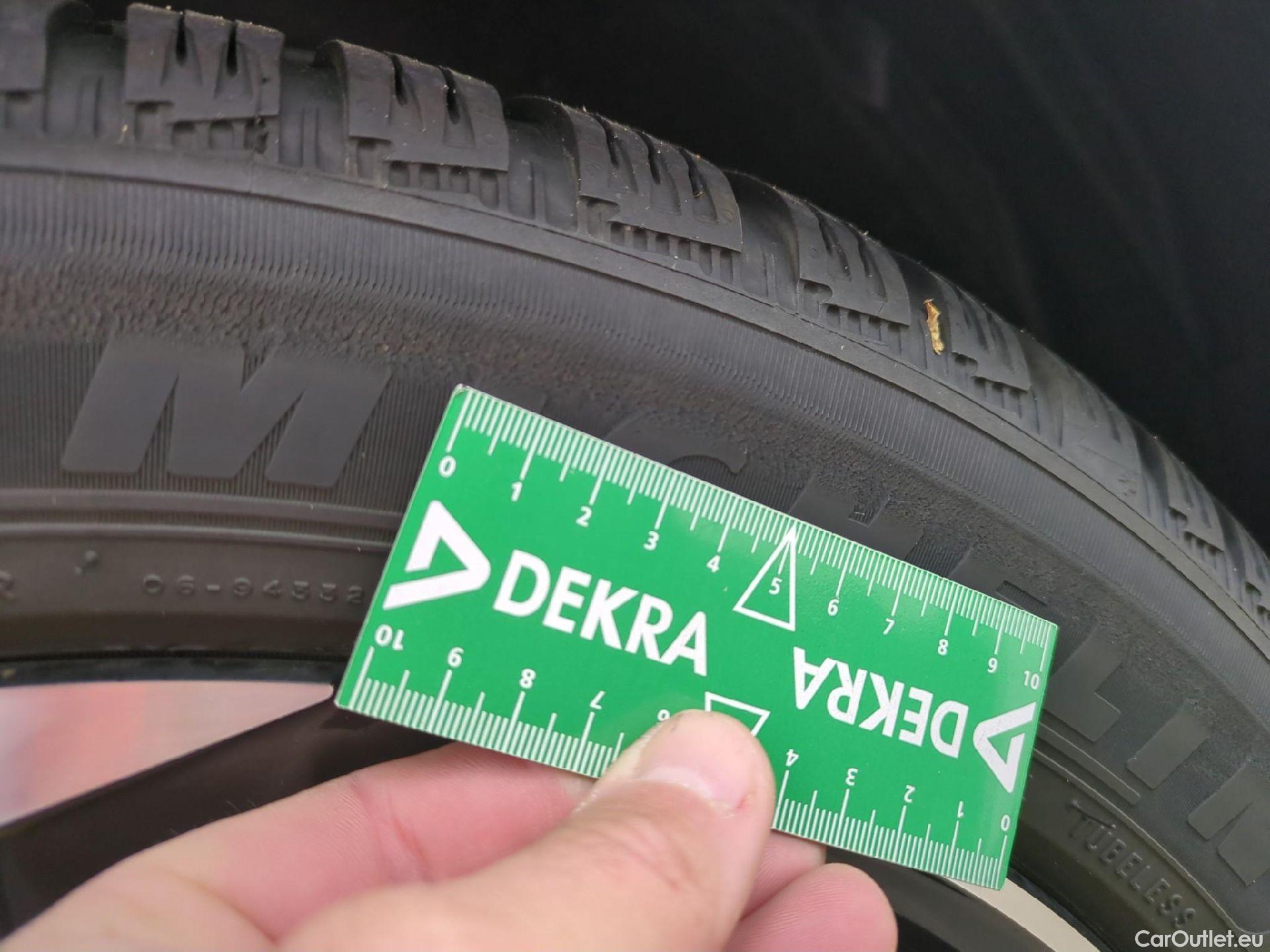  DS  DS4 DS DS 4 / 2021 / 5P / Berline E-TENSE 225 OPERA AUTO #10