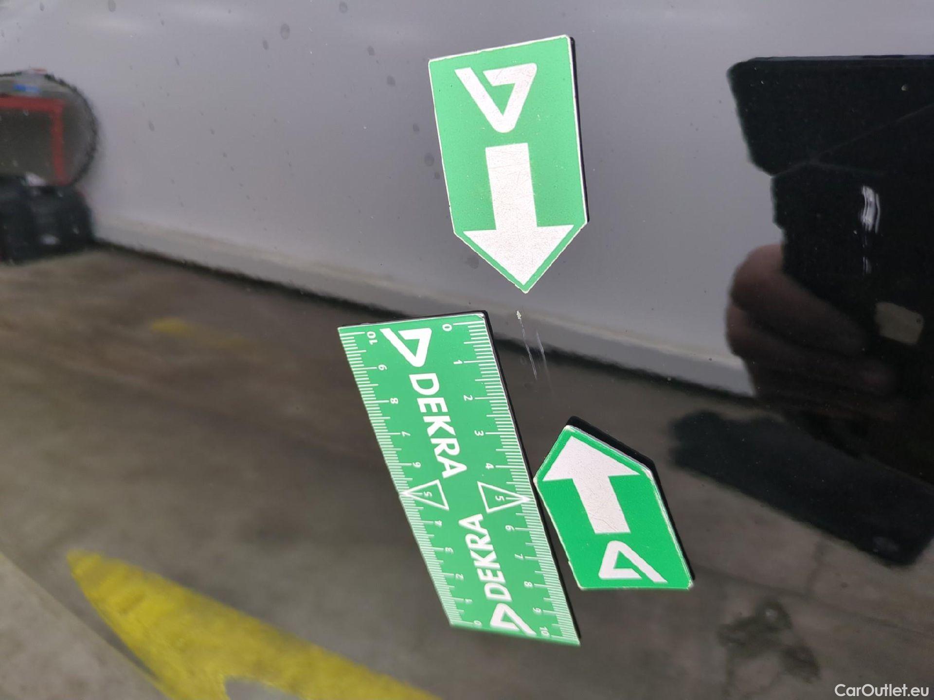  DS  DS4 DS DS 4 / 2021 / 5P / Berline E-TENSE 225 OPERA AUTO #24