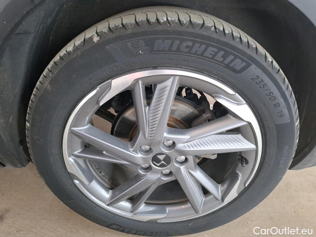  DS  DS7 DS DS 7 Crossback / 2017 / 5P / SUV E-TENSE 225 Business #25