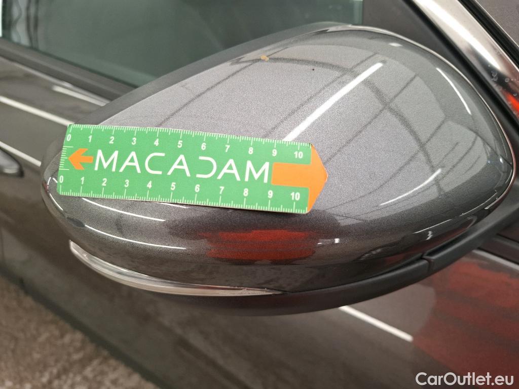  Ford  Kuga FORD  / 2019 / 5P / SUV 2.5 Dur 225 hybrid PHEV Pshift Titanium #9