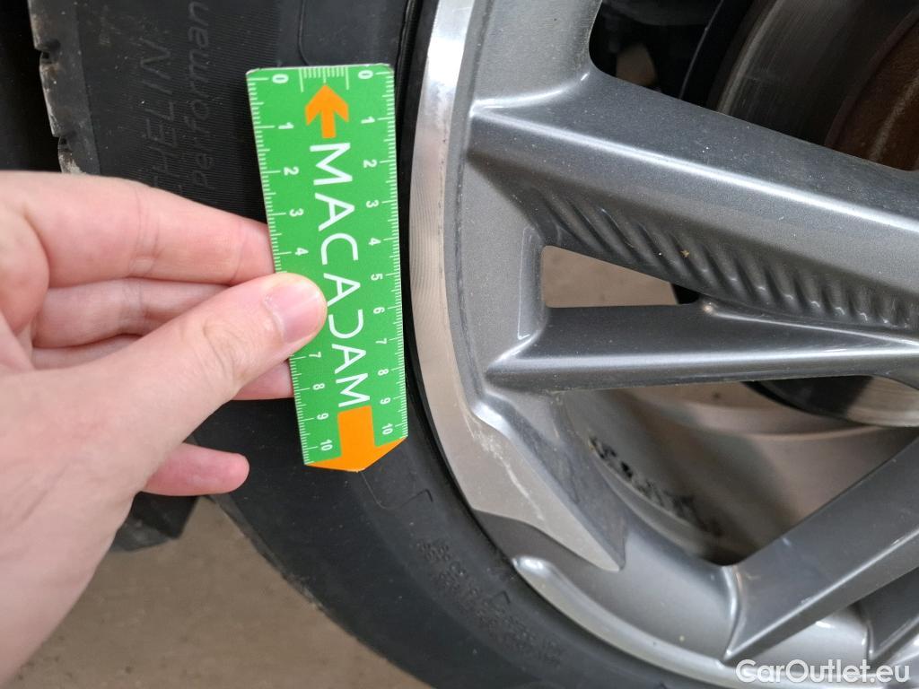  DS  DS7 DS DS 7 Crossback / 2017 / 5P / SUV E-TENSE 225 Business #26