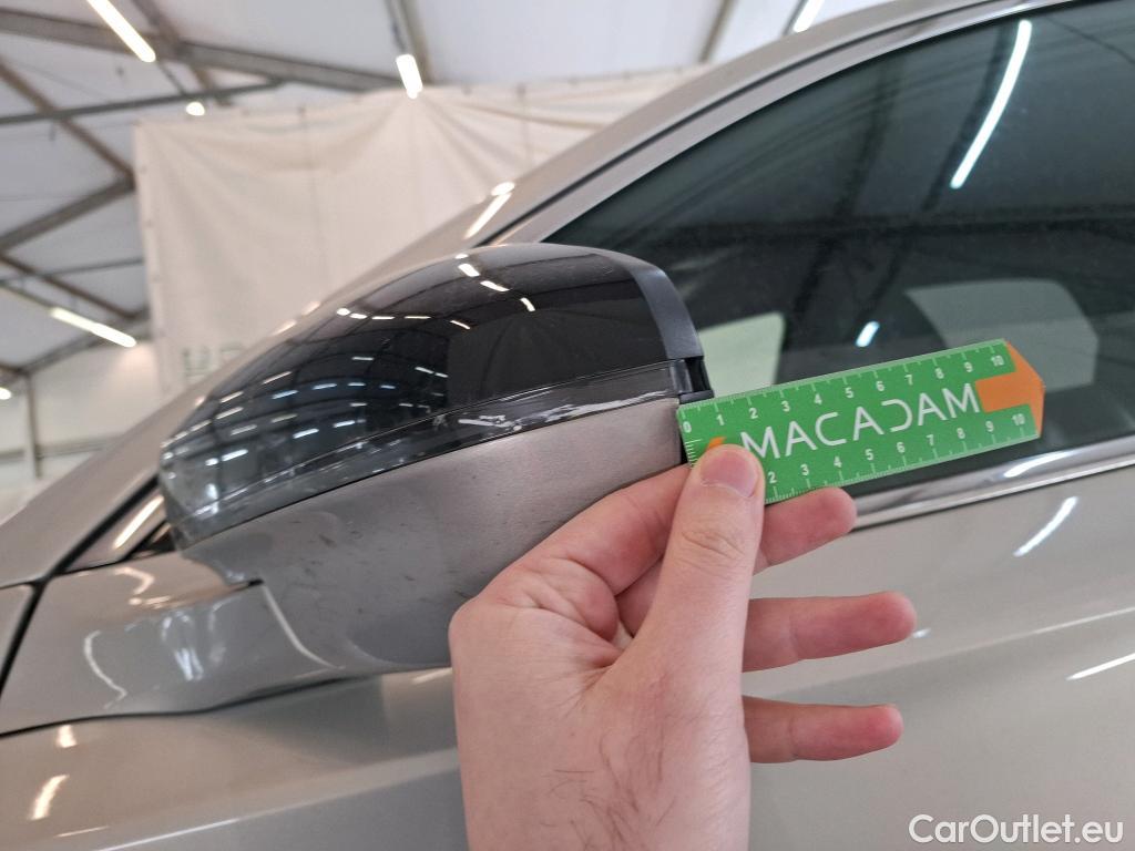  DS  DS7 DS DS 7 Crossback / 2017 / 5P / SUV E-TENSE 225 Business #19