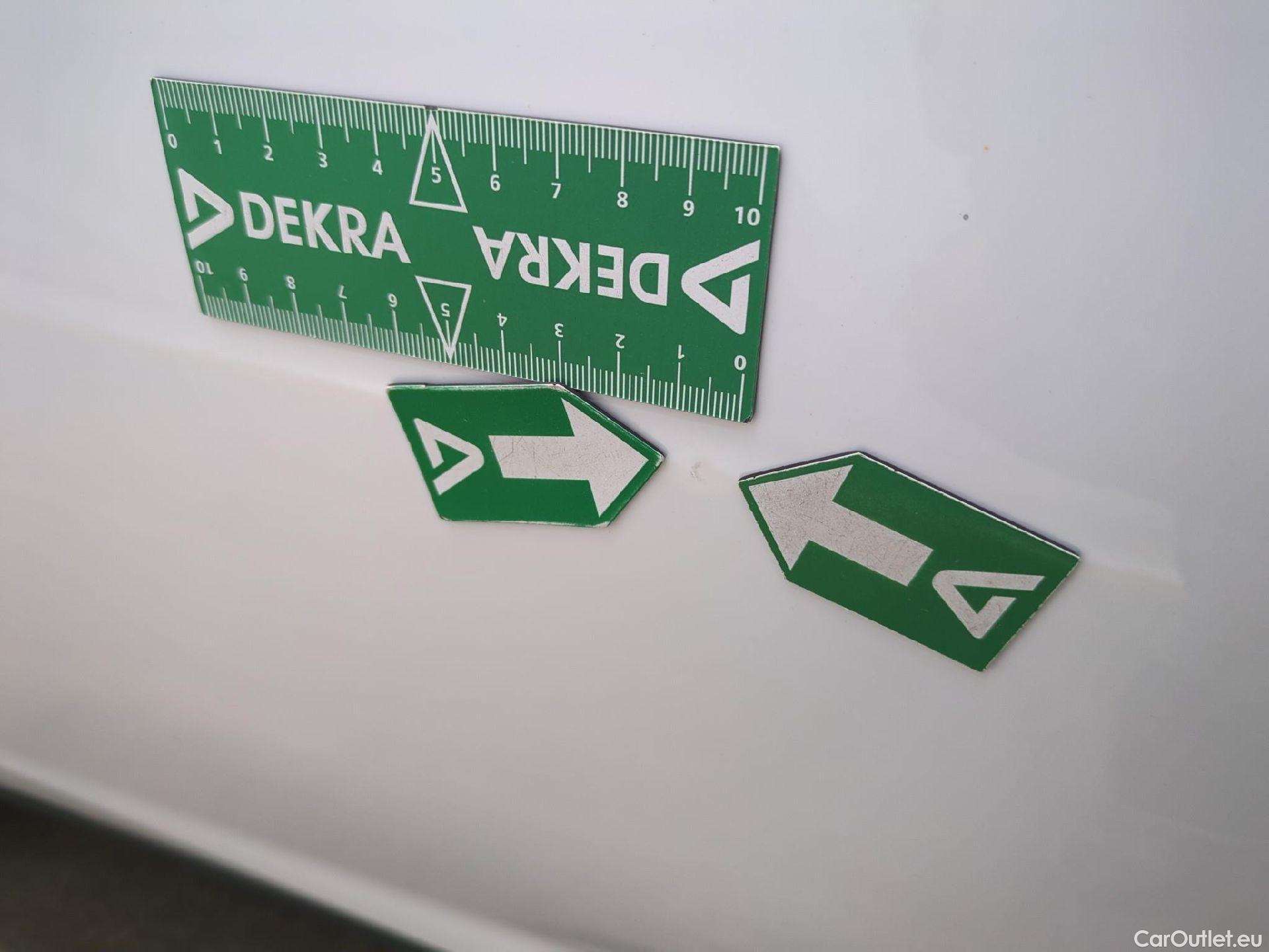  Hyundai  Bayon HYUNDAI  / 2021 / 5P / SUV 1.0 T-GDI 100 HYBRID 48V INTUITIVE #8