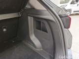  Hyundai  Konna HYUNDAI KONA / 2017 / 5P / SUV EV XPRIME+ 39 KWH #104