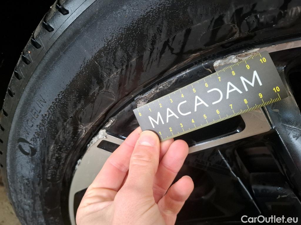  KIA  Sportage KIA  / 2021 / 5P / SUV 1.6 T-GDI 265 PHEV AUTO 4WD GT-LINE PREM #3