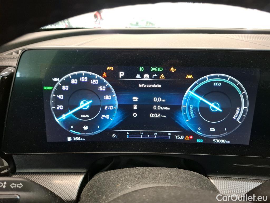  KIA  Sportage KIA  / 2021 / 5P / SUV 1.6 T-GDI 265 PHEV AUTO 4WD GT-LINE PREM #40