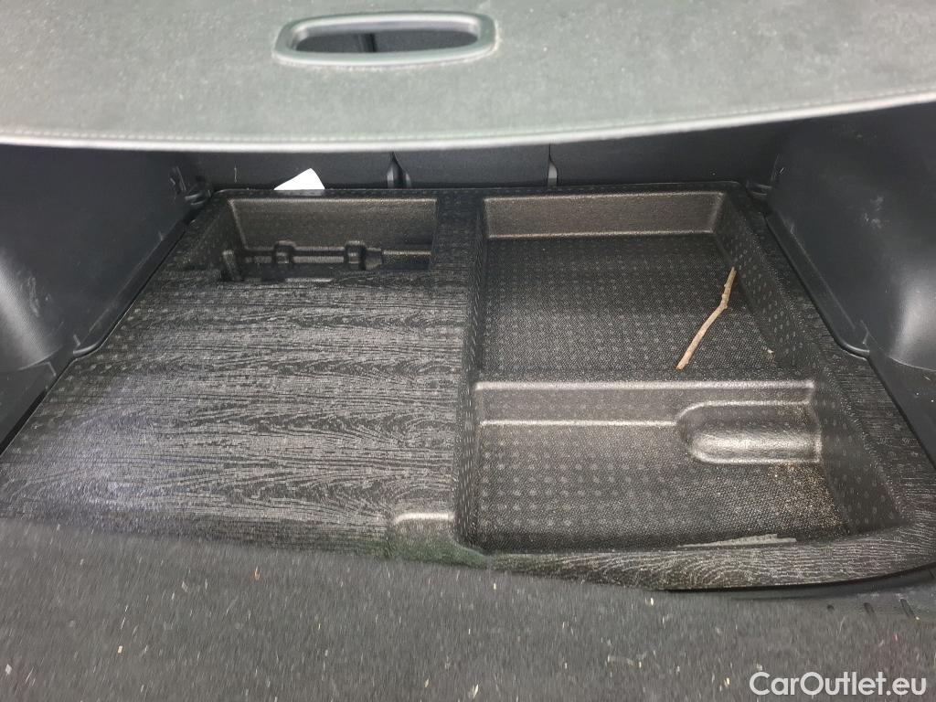  KIA  Sportage KIA  / 2021 / 5P / SUV 1.6 T-GDI 265 PHEV AUTO 4WD GT-LINE PREM #23