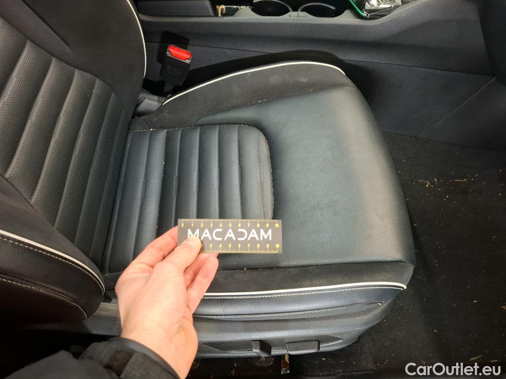  KIA  Sportage KIA  / 2021 / 5P / SUV 1.6 T-GDI 265 PHEV AUTO 4WD GT-LINE PREM #38