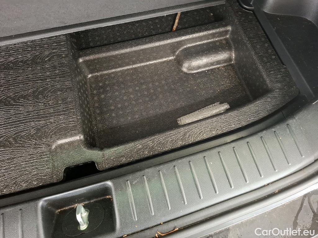  KIA  Sportage KIA  / 2021 / 5P / SUV 1.6 T-GDI 265 PHEV AUTO 4WD GT-LINE PREM #15