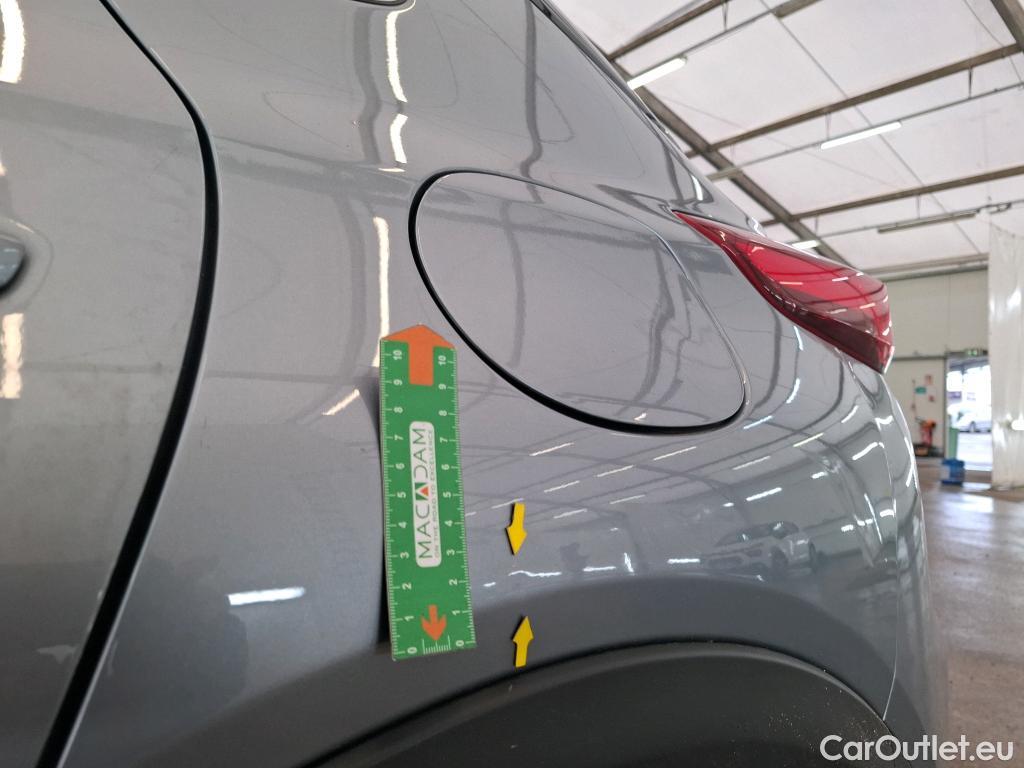  KIA  XCeed KIA  / 2019 / 5P / Crossover 1.6 GDI ISG ISG PHEV ACTIVE BUS DCT6 #7