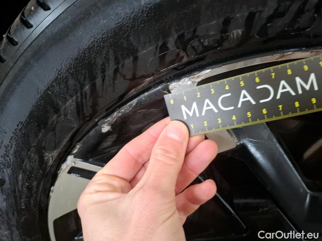  KIA  Sportage KIA  / 2021 / 5P / SUV 1.6 T-GDI 265 PHEV AUTO 4WD GT-LINE PREM #4