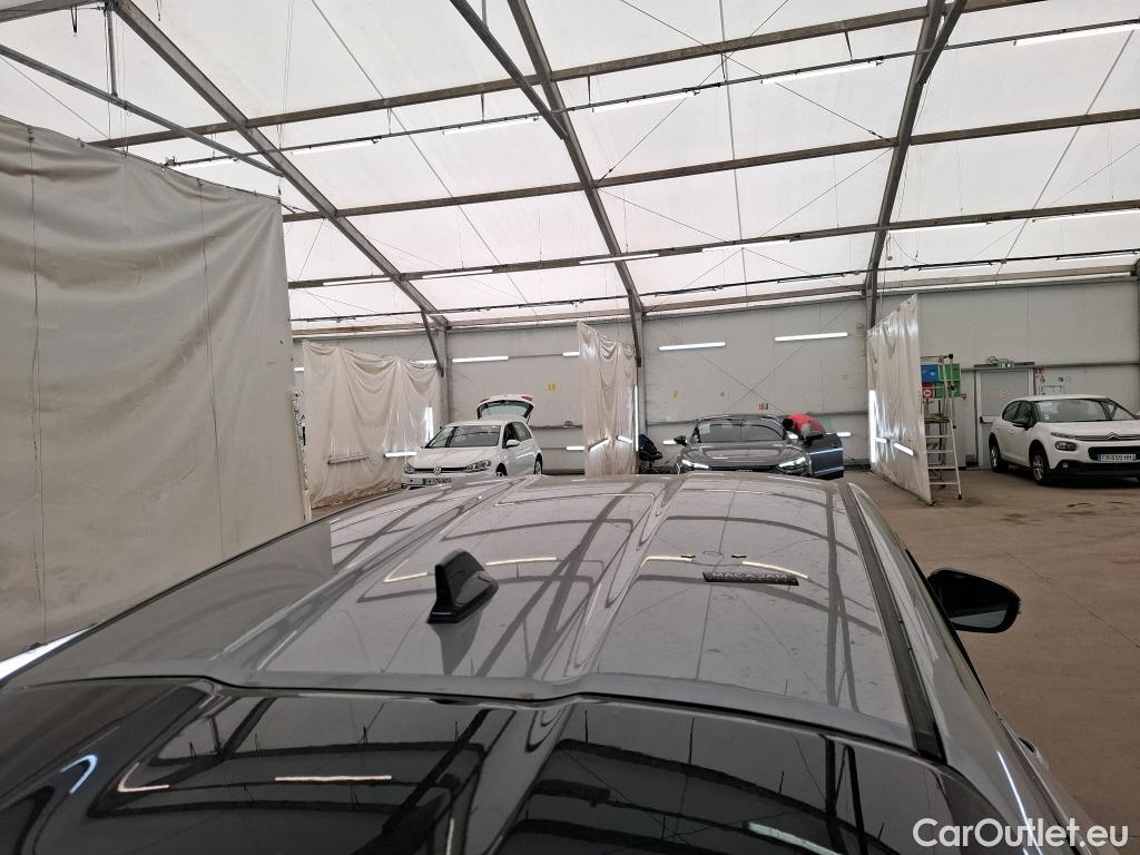  Nissan  Juke NISSAN  / 2019 / 5P / Crossover Hybrid 143 Business+ #1