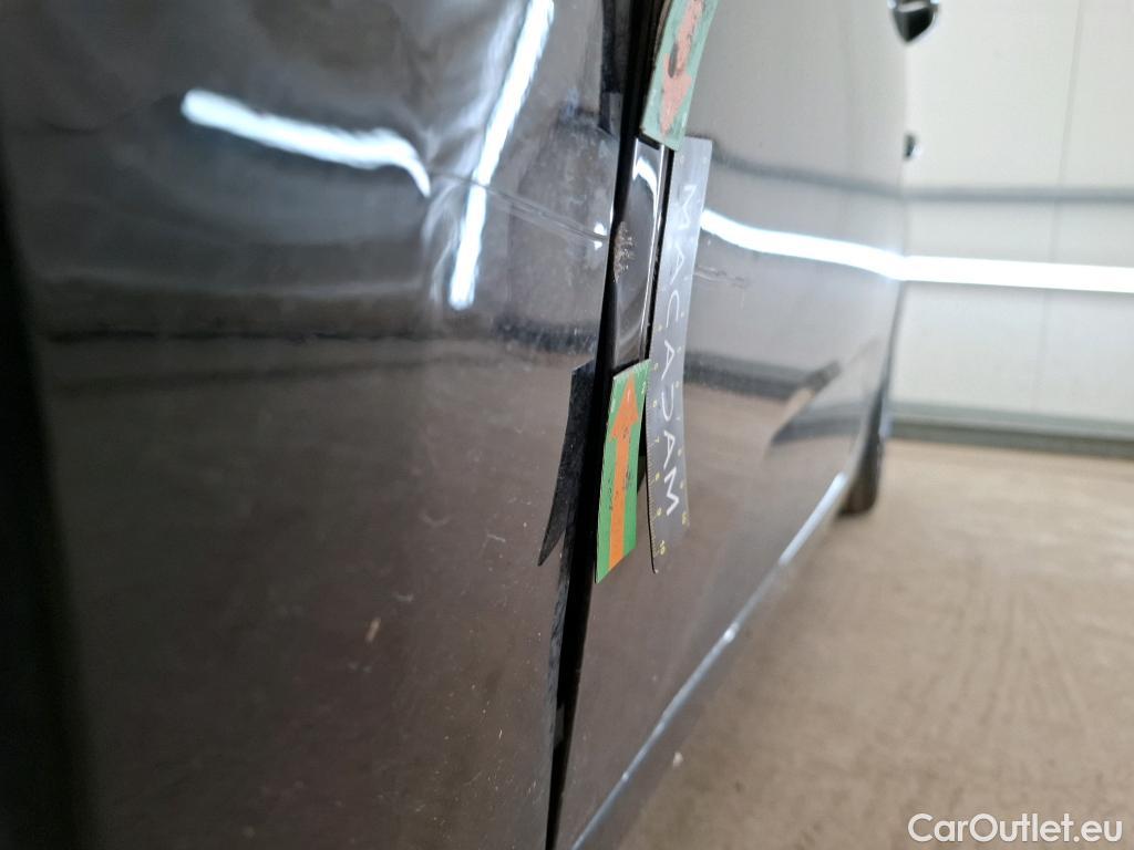  Peugeot  308  Hybrid 136 Allure 1.2 135CV BVA6 6E #2