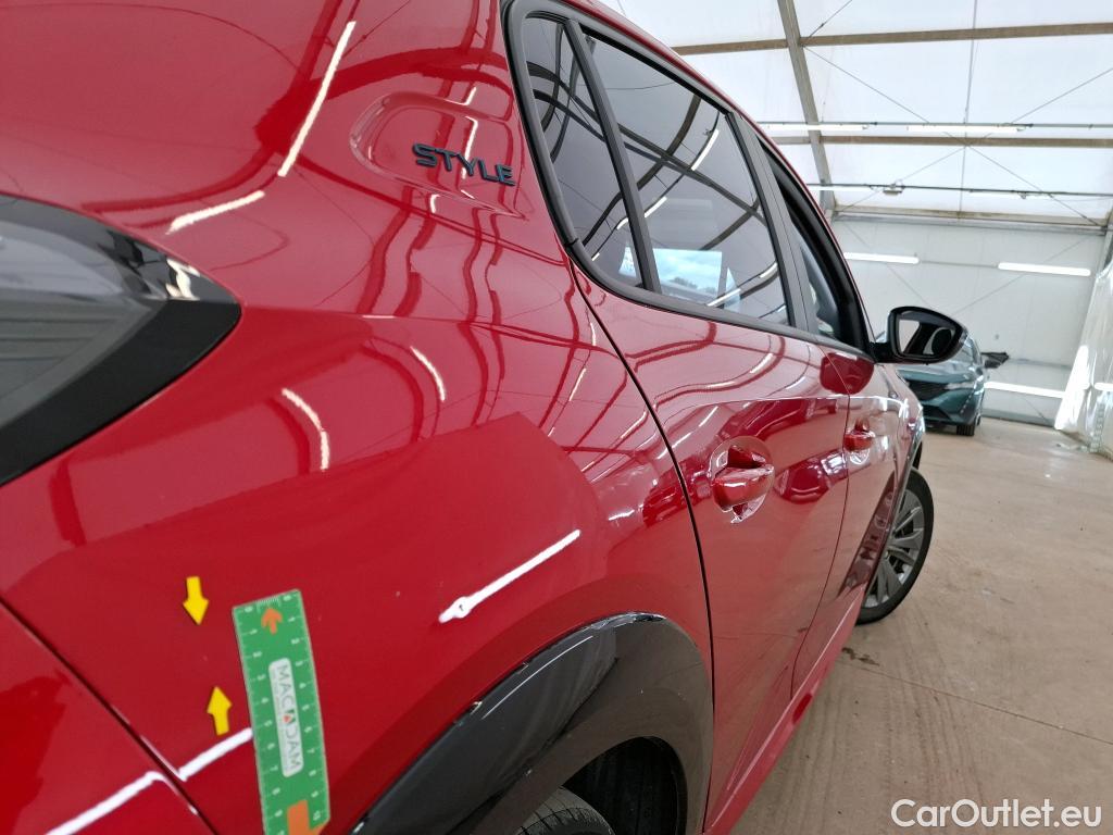  Peugeot  208  (e-) Style 50kWh BVA #17