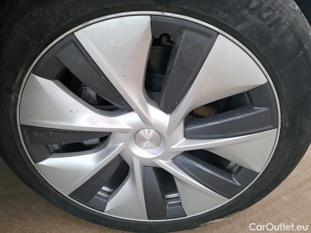  Tesla  Model Y TESLA  / 2021 / 5P / SUV RWD #25