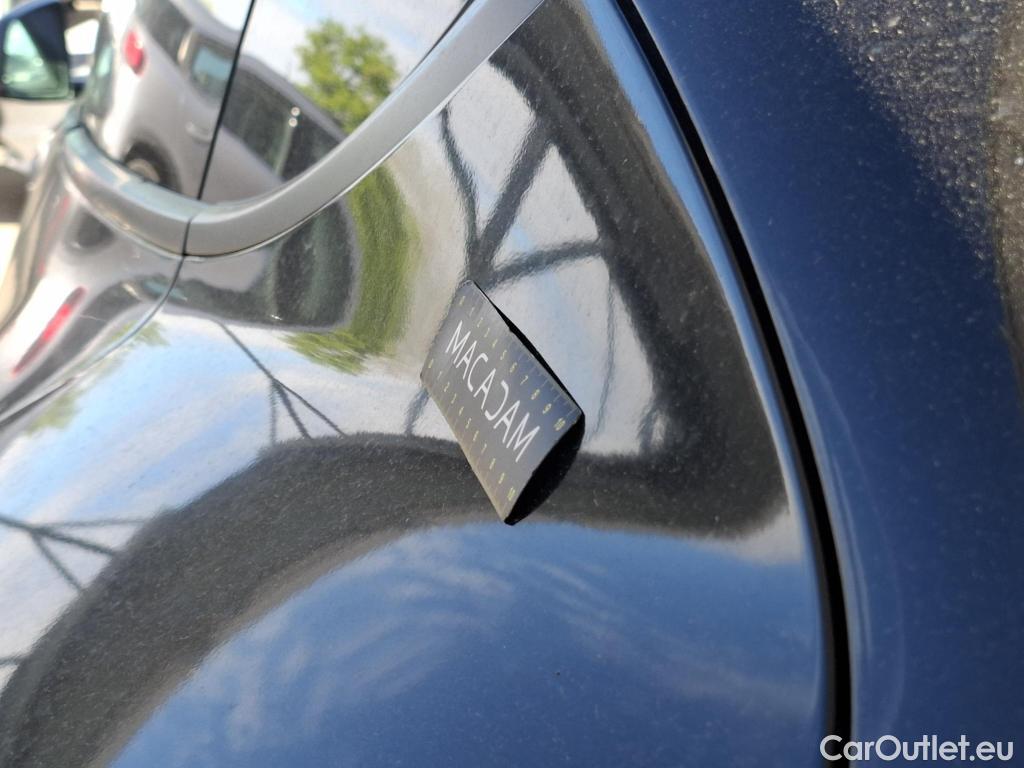  Tesla  Model Y TESLA  / 2021 / 5P / SUV RWD #19