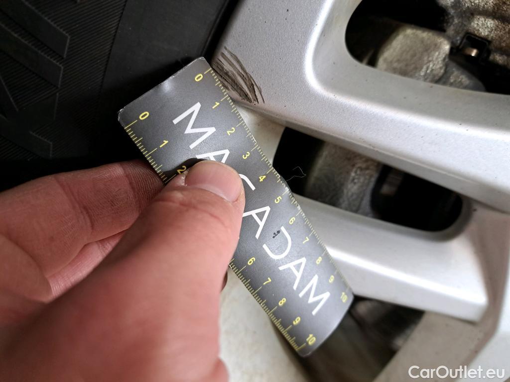  Toyota  C-HR TOYOTA  5p SUV 1.8 HYBRIDE 122 DYNAMIC BUSINESS #4