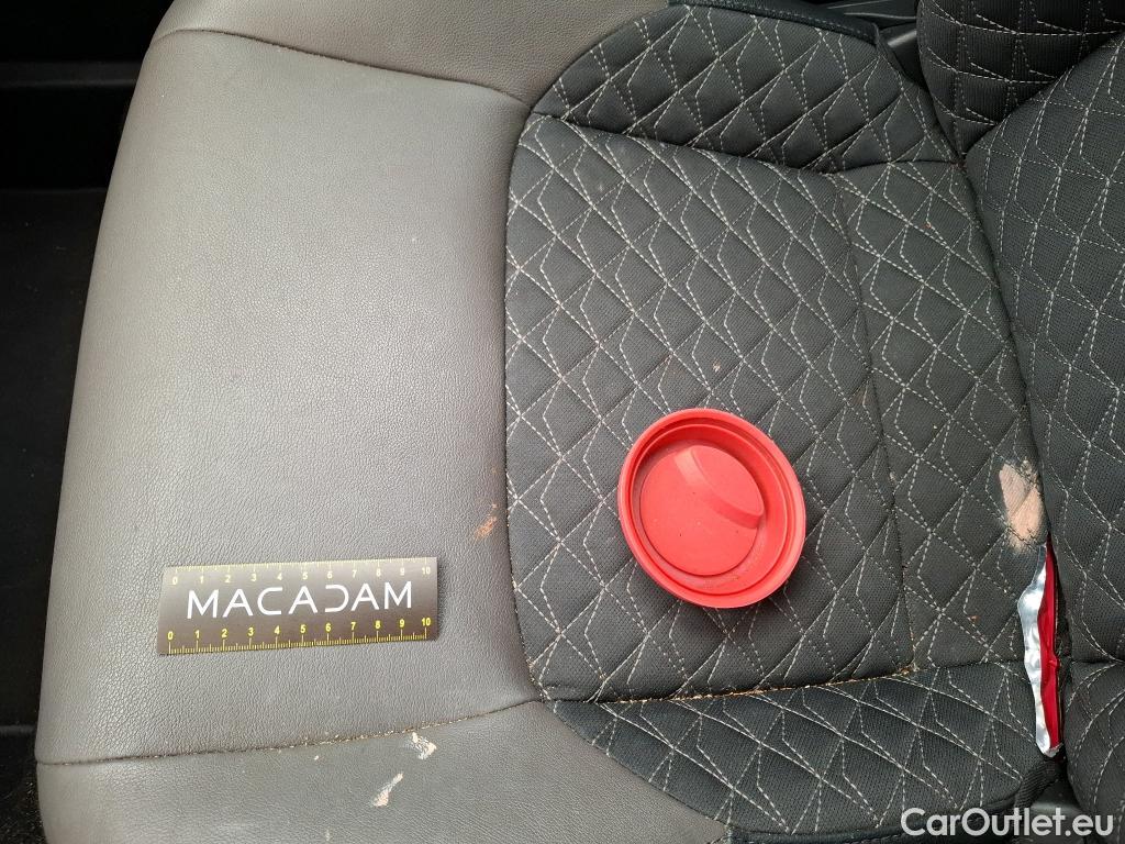  Toyota  C-HR TOYOTA  / 2016 / 5P / SUV 1.8 HYBRIDE 122 DISTINCTIVE #5