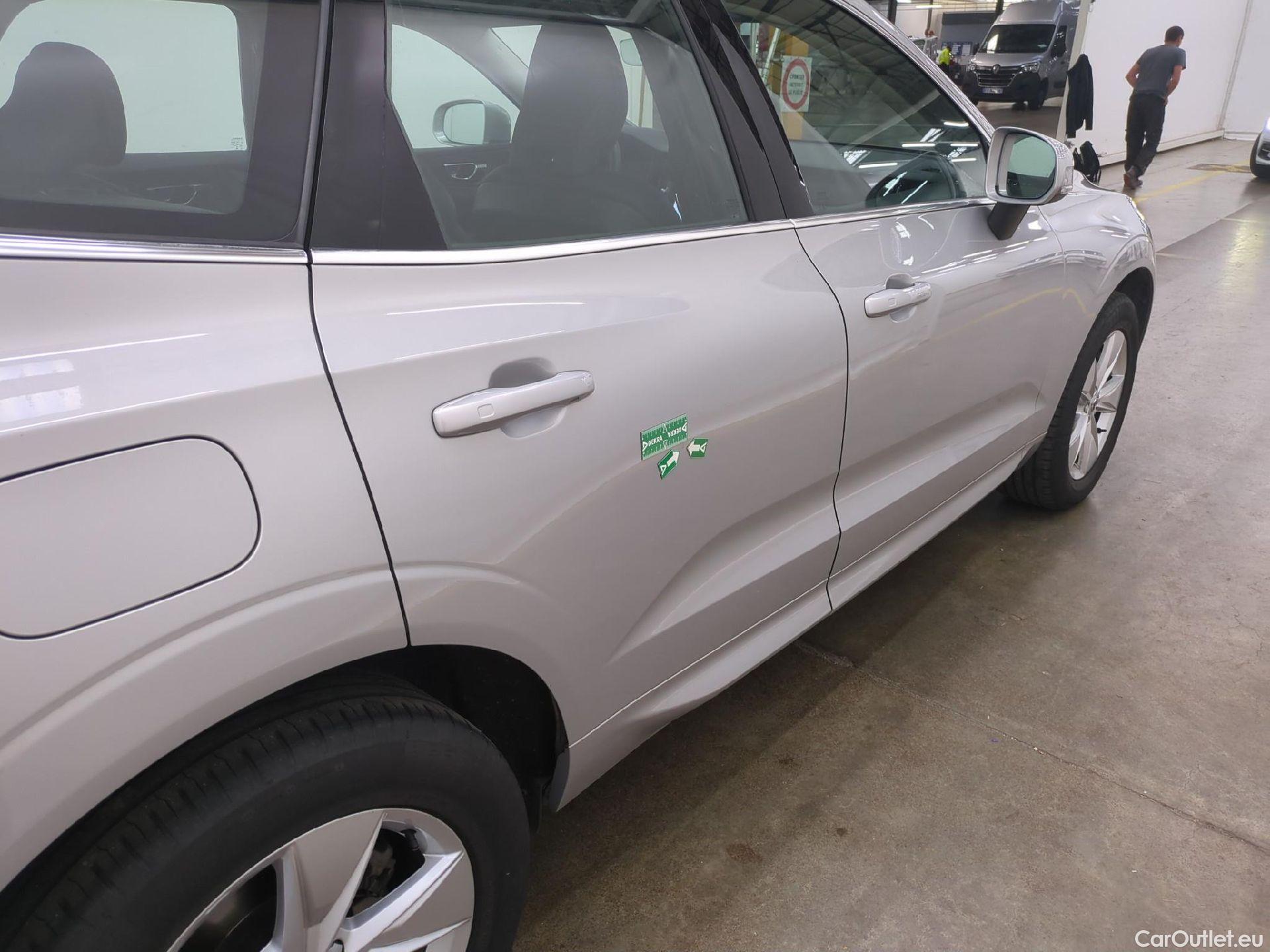  Volvo  XC60 VOLVO  / 2021 / 5P / SUV B4 197 Geartronic Start #35