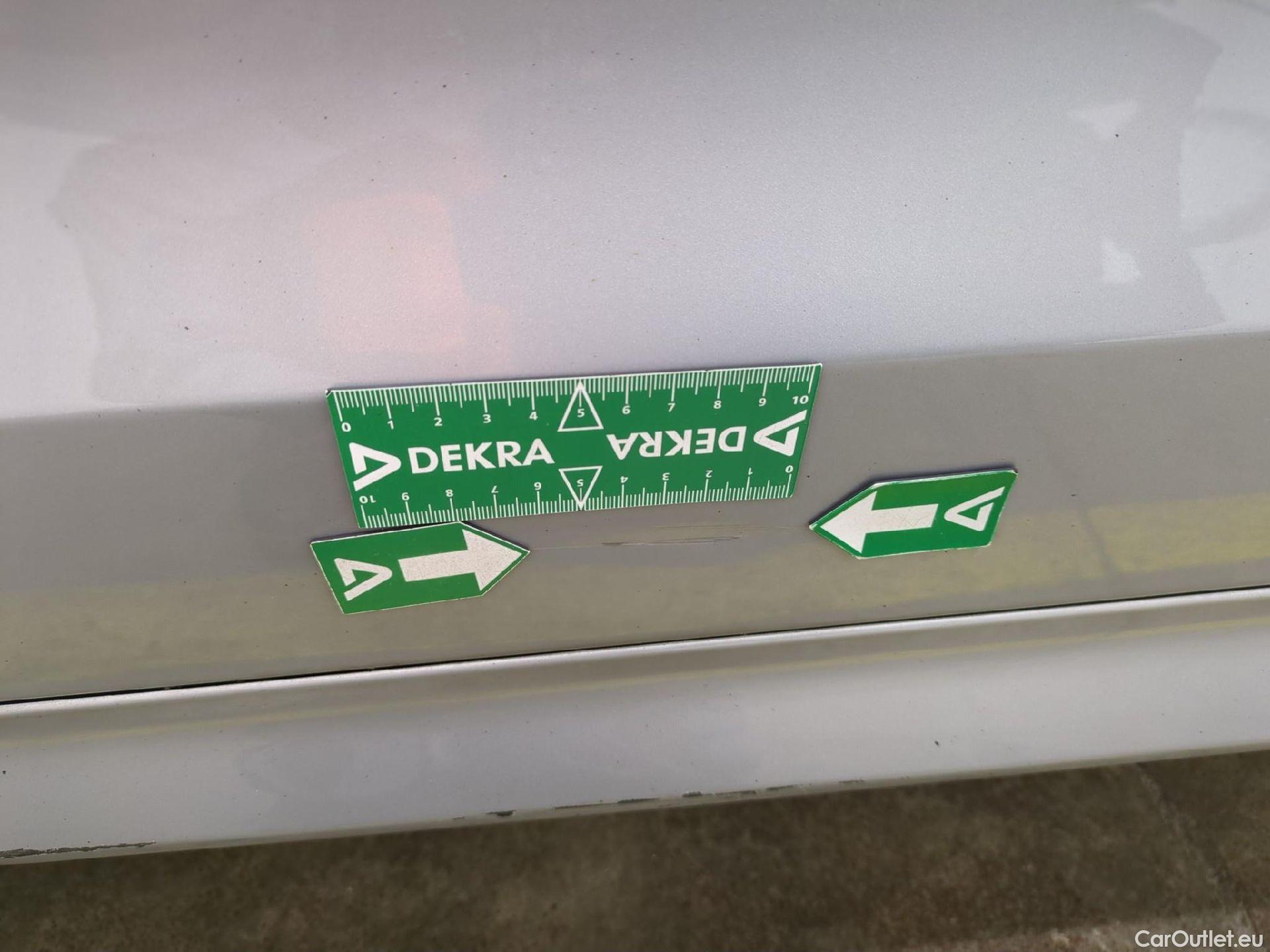  Volvo  XC60 VOLVO  / 2021 / 5P / SUV B4 197 Geartronic Start #17