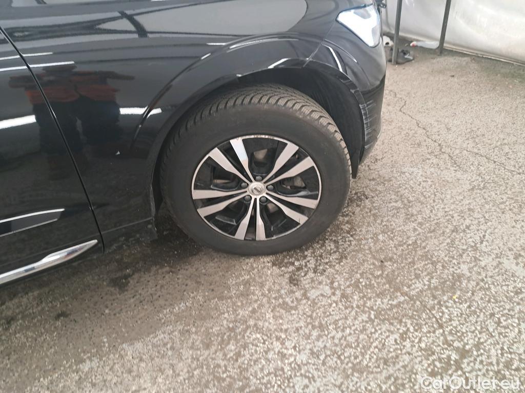  Volvo  XC60 VOLVO  / 2021 / 5P / SUV Recharge T6 350 Geartronic 8 Start #27