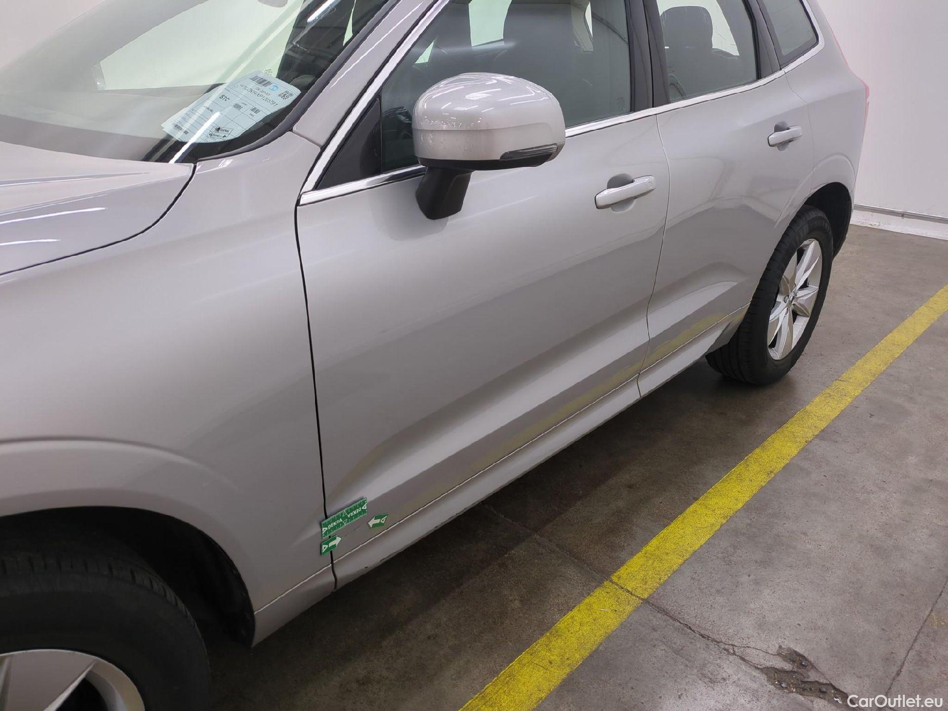  Volvo  XC60 VOLVO  / 2021 / 5P / SUV B4 197 Geartronic Start #19