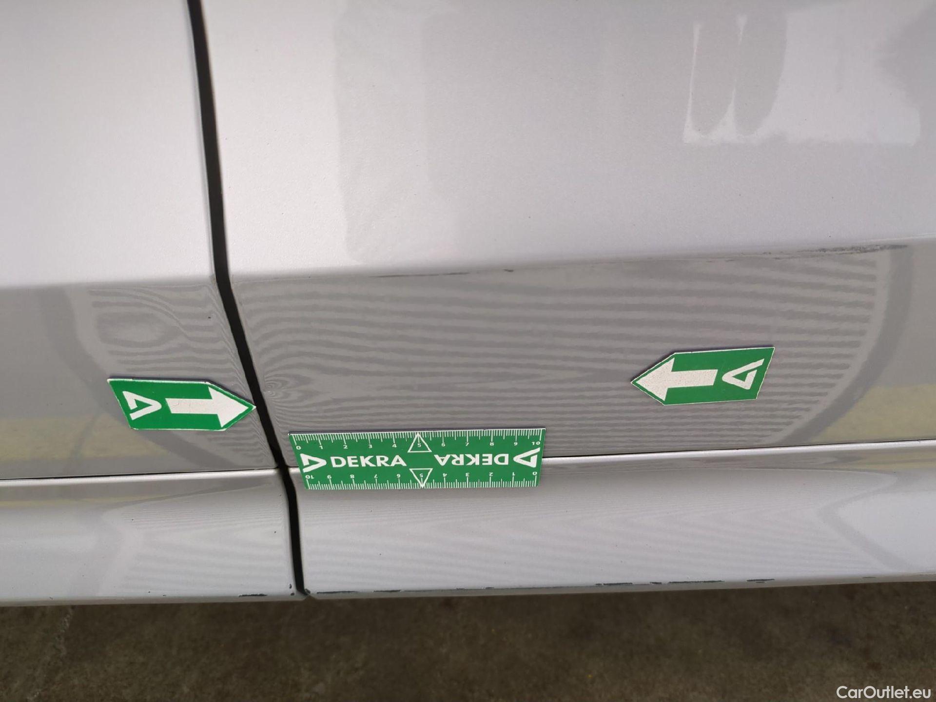  Volvo  XC60 VOLVO  / 2021 / 5P / SUV B4 197 Geartronic Start #25