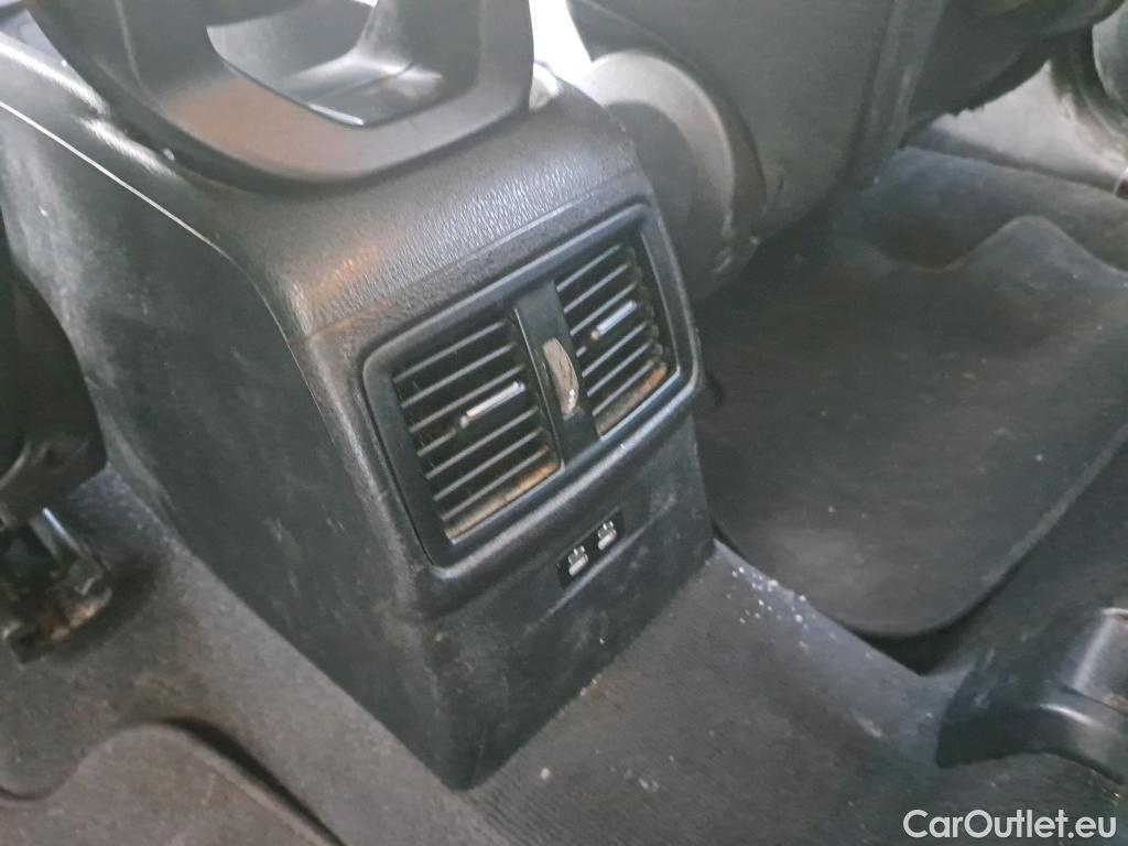  Bmw  X1 BMW  / 2019 / 5P / todoterreno sDrive16d Business #47