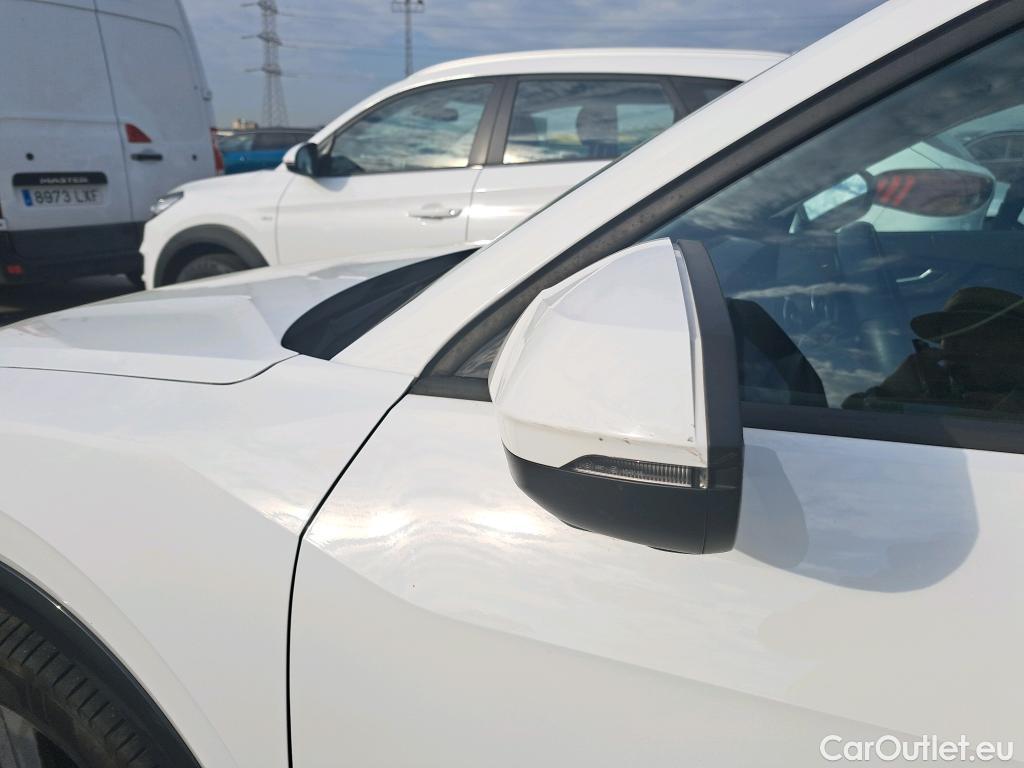  Audi  Q2 AUDI  / 2020 / 5P / todoterreno Advanced 35 TFSI 110kW (150CV) S tronic (AC) #35