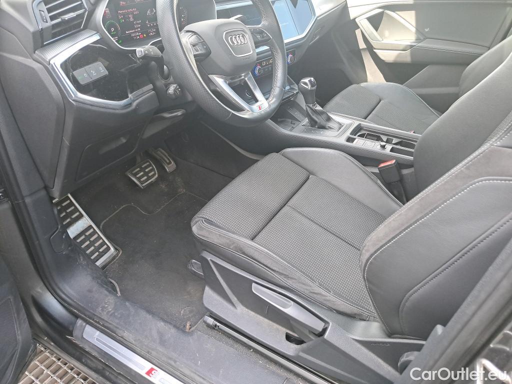  Audi  Q3 AUDI  / 2018 / 5P / todoterreno 45 TFSI e 180kW S tronic S Line #29