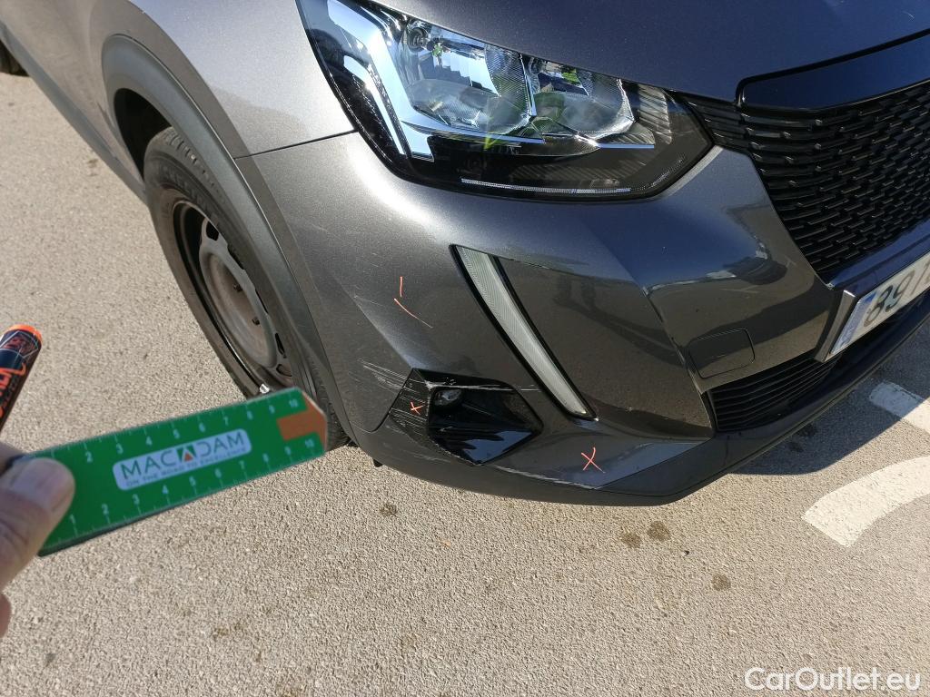  Peugeot  2008 PEUGEOT  / 2019 / 5P / todoterreno Active BlueHDI 81kW (110CV) #17