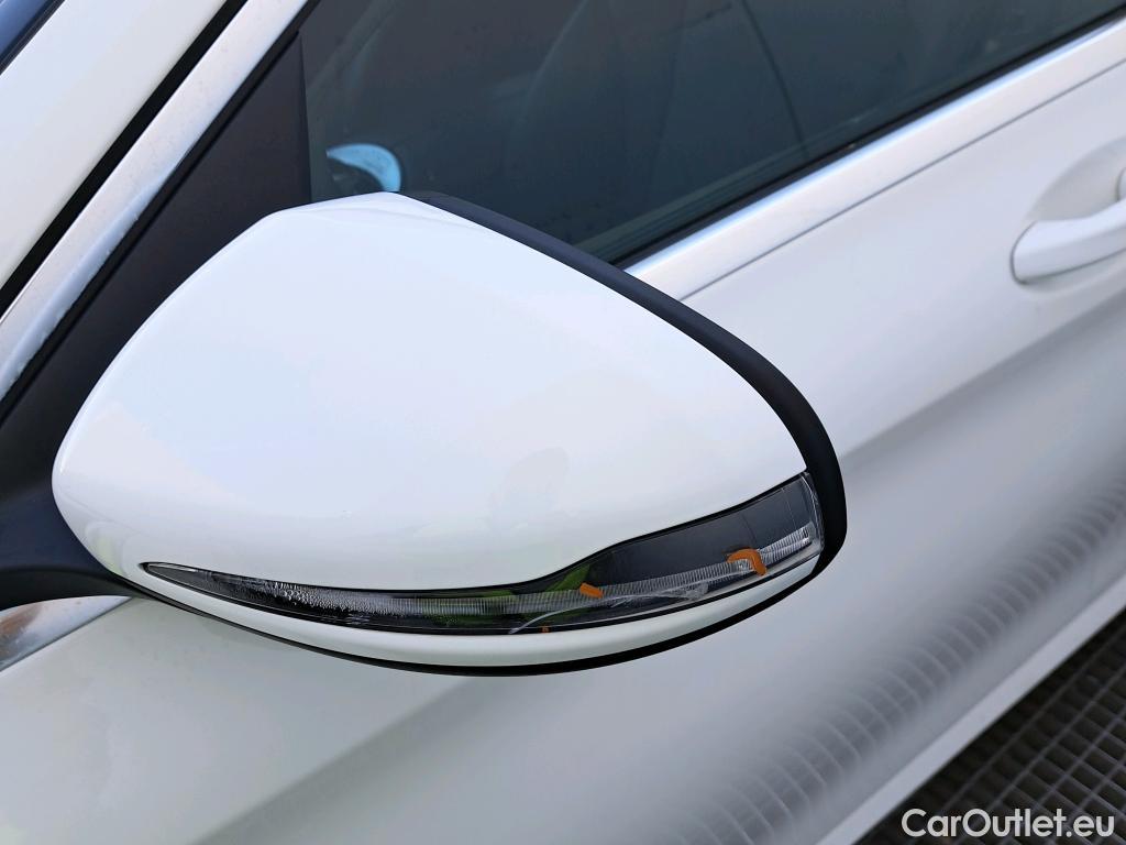  Mercedes  C-Klasse MERCEDES-BENZ Clase C / 2018 / 4P / sedán C 220 d #11