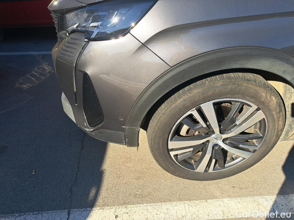  Peugeot  3008 PEUGEOT  Hybrid / 2020 / 5P / todoterreno 225 e-EAT8 Allure (AC2) #32