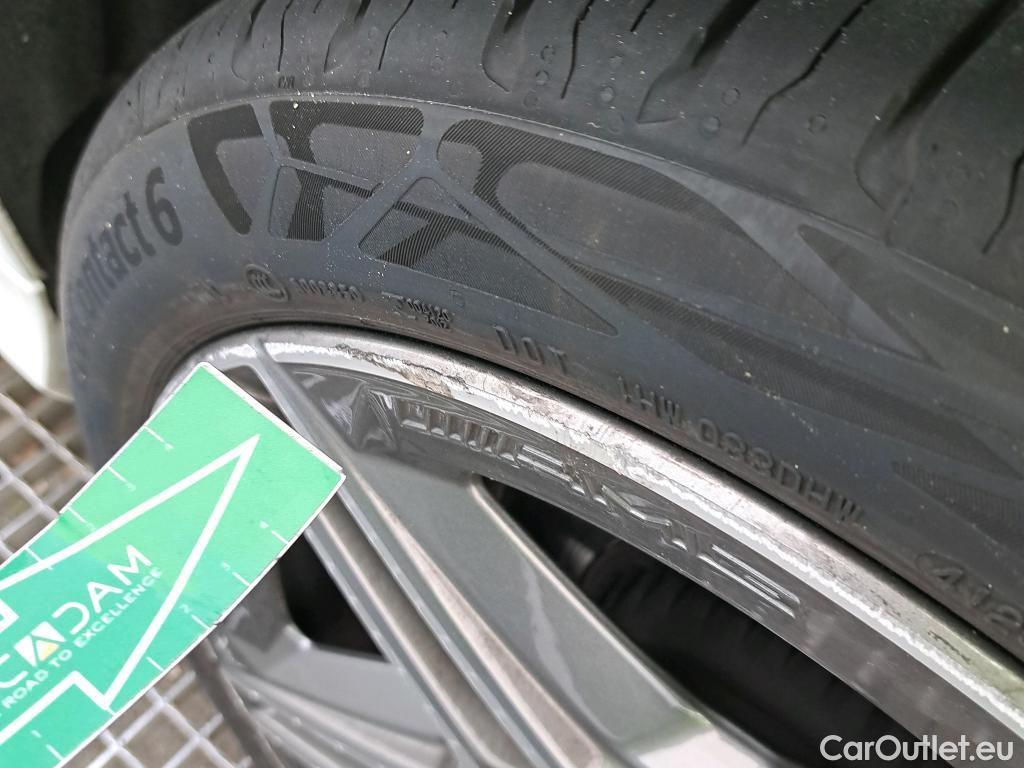  Mercedes  C-Klasse MERCEDES-BENZ Clase C / 2018 / 4P / sedán C 220 d #6