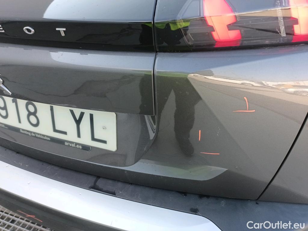  Peugeot  2008 PEUGEOT  / 2019 / 5P / todoterreno Active BlueHDI 81kW (110CV) #3