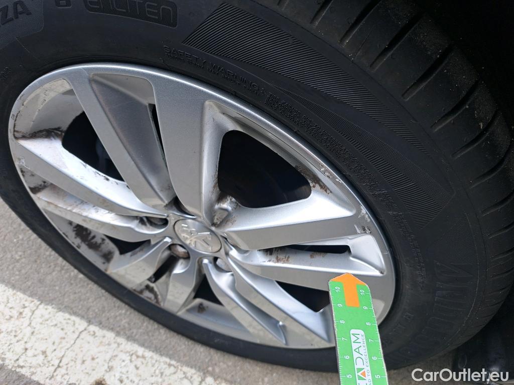  Peugeot  308  Active Pack 1.5 HDi 100CV MT6 E6dT #31