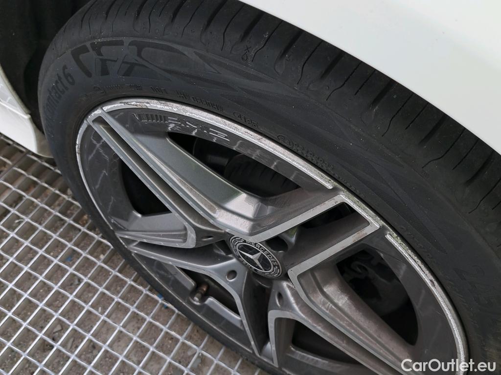  Mercedes  C-Klasse MERCEDES-BENZ Clase C / 2018 / 4P / sedán C 220 d #5