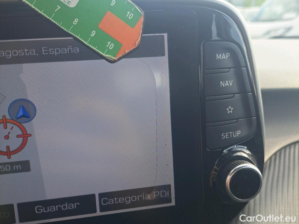  Hyundai  Tucson HYUNDAI  / 2018 / 5P / todoterreno 1.6 CRDI 85kW (116CV) 48V SLE 4X2(SP)(SL) #29