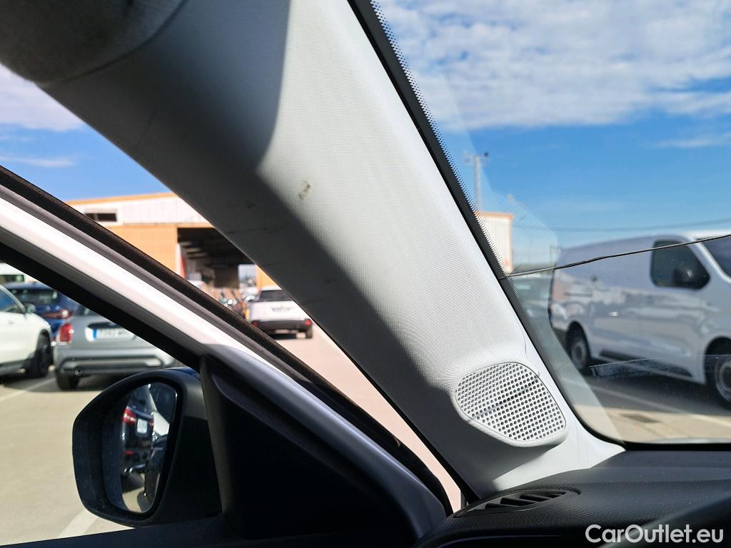  Opel  Corsa OPEL -e / 2019 / 5P / berlina con portón 50kWh Elegance-e #5