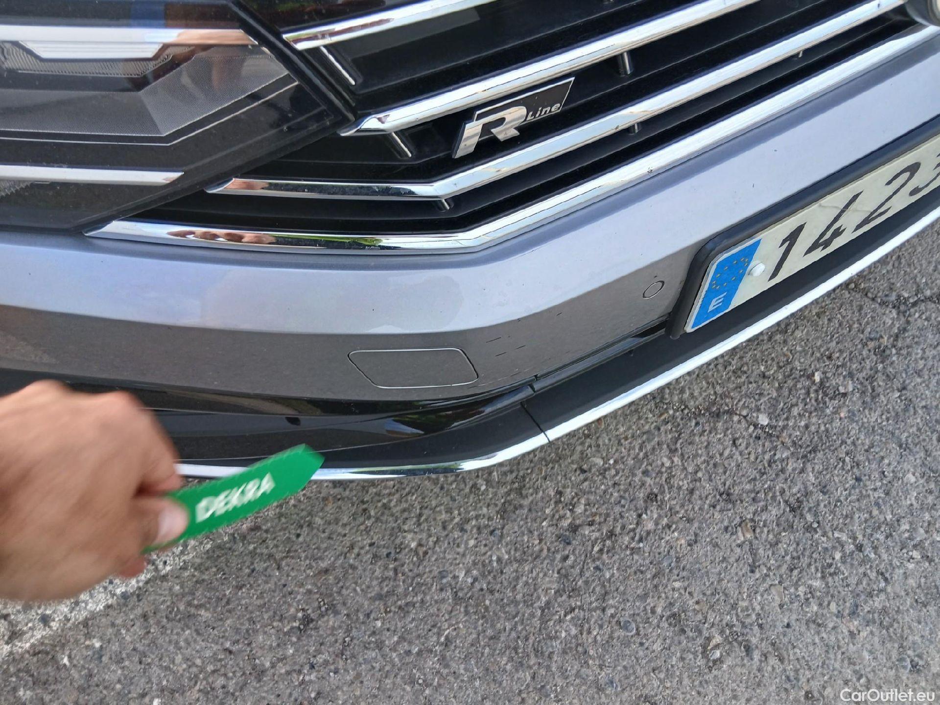  Volkswagen  Passat VOLKSWAGEN  / 2019 / 5P / familiar Variant R-Line 2.0 TDI 147kW (200CV) DSG #4