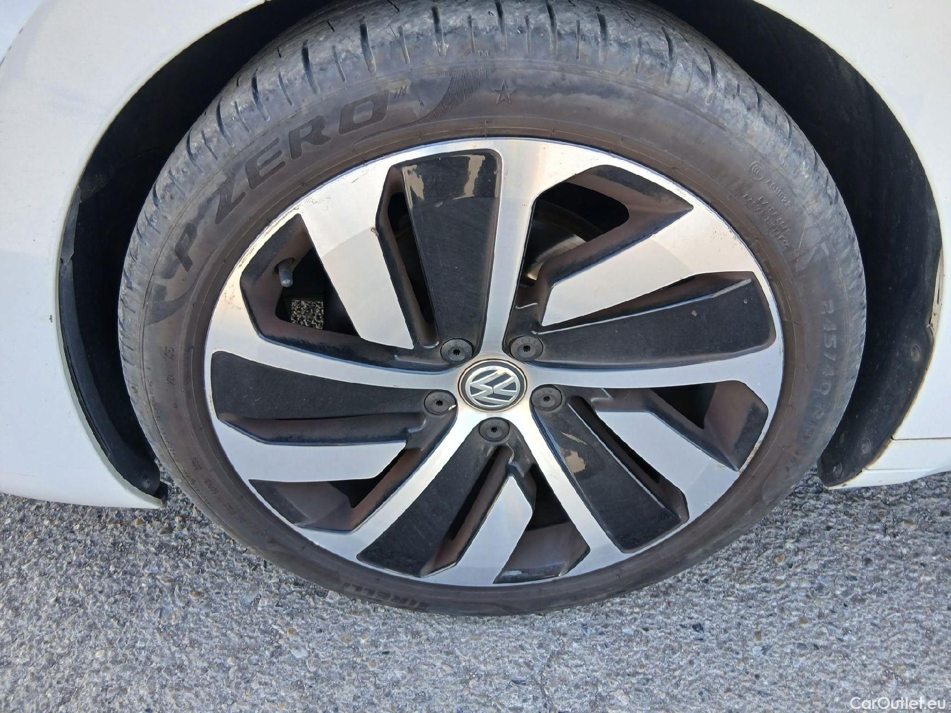  Volkswagen  Arteon VOLKSWAGEN  / 2017 / 5P / berlina con portón R-Line 2.0 TDI 110kW (150CV) DSG #11
