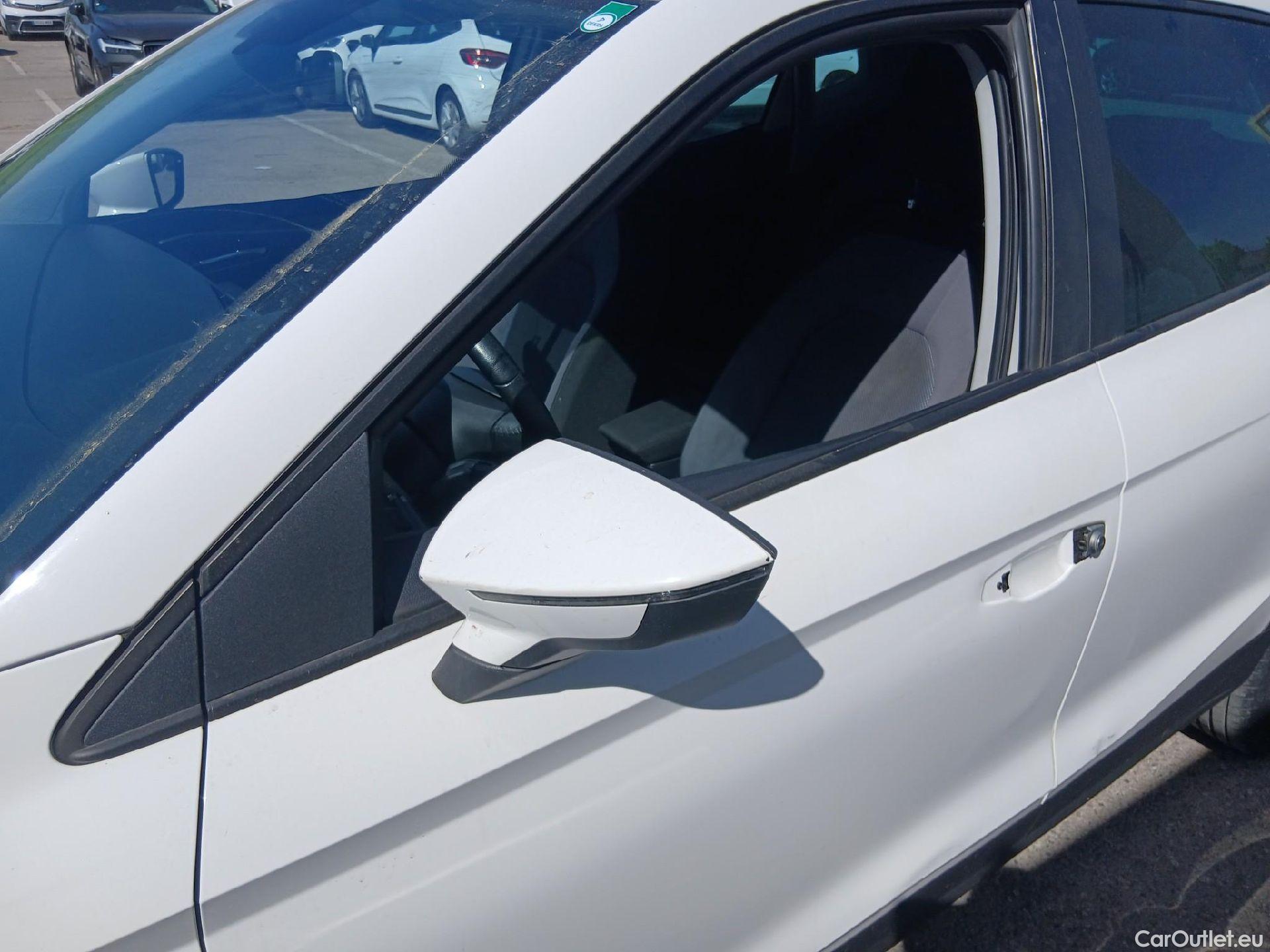  Seat  Arona SEAT  / 2017 / 5P / todoterreno 1.0 TSI 70kW (95CV) Style Ecomotive #10