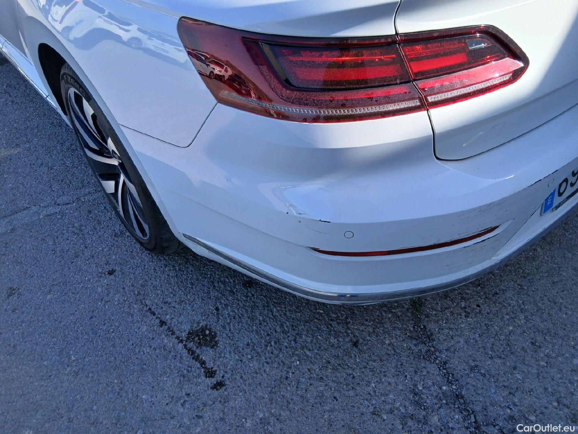  Volkswagen  Arteon VOLKSWAGEN  / 2017 / 5P / berlina con portón R-Line 2.0 TDI 110kW (150CV) DSG #31