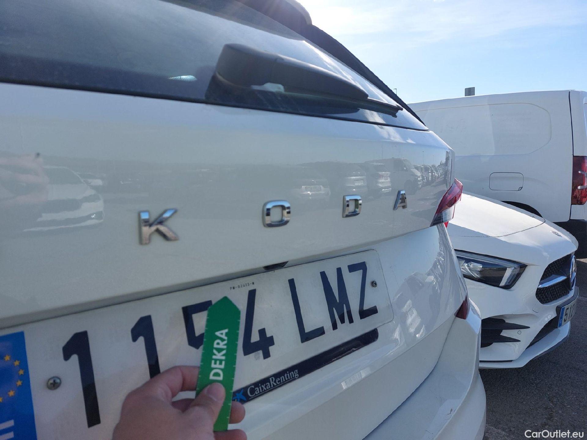  Skoda  KAMIQ SKODA  1.0 TSI 81kW (110CV) DSG Ambition (CX) #13