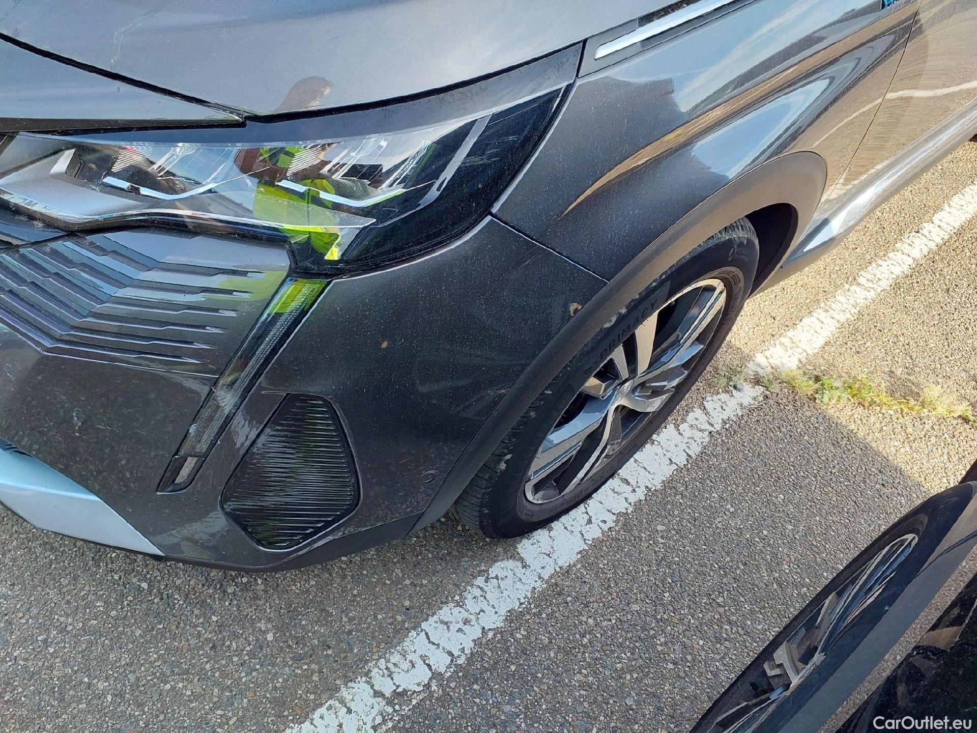  Peugeot  3008 PEUGEOT  Hybrid / 2020 / 5P / todoterreno 225 e-EAT8 Allure #7